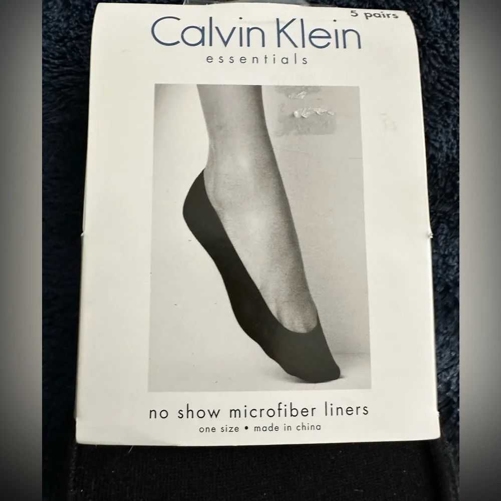 NWT Calvin Klein no show socks - Picture 2 of 3